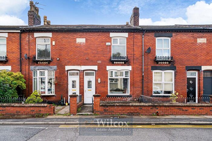 2 Bedroom Terraced House For Sale In Ainsworth Lane, Bolton, BL2