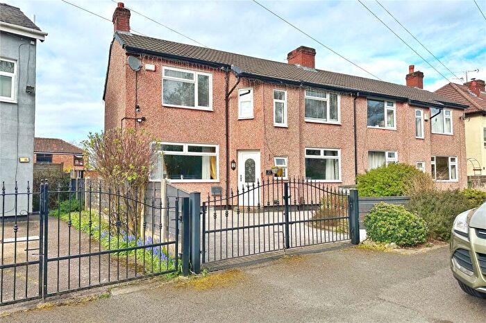 3 Bedroom Semi Detached House For Sale In West Drive, Droylsden, Manchester, Greater Manchester, M43