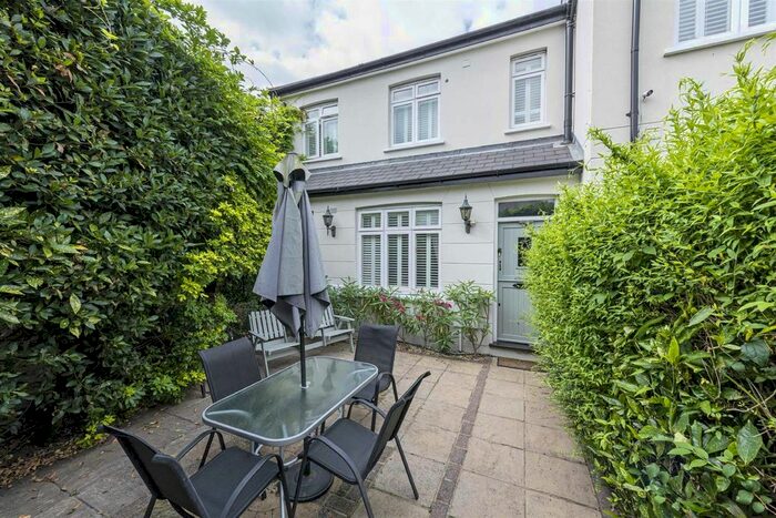 2 Bedroom End Of Terrace House To Rent In Quill Lane, London, SW15