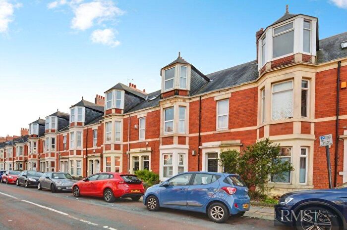 5 Bedroom Flat For Sale In Glenthorn Road, Jesmond, Newcastle Upon Tyne, NE2