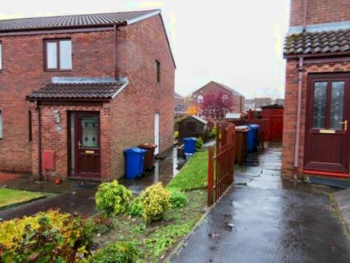 2 Bedroom Flat To Rent In Rullion Green Avenue, Penicuik, Midlothian, EH26