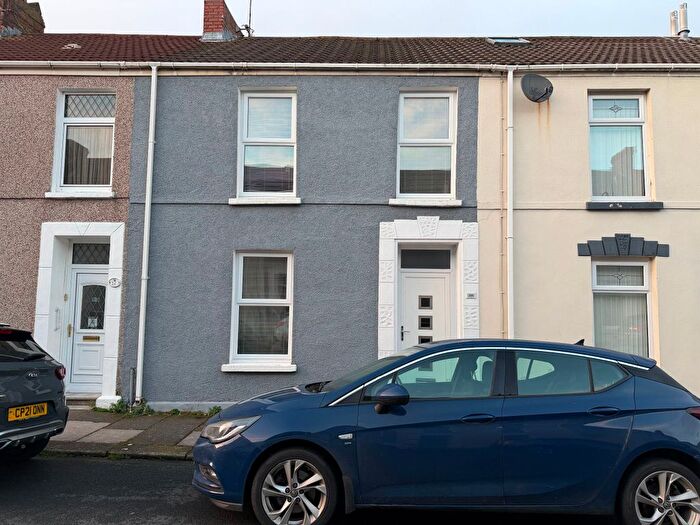 3 Bedroom Terraced House For Sale In Pemberton Street, Llanelli, SA15