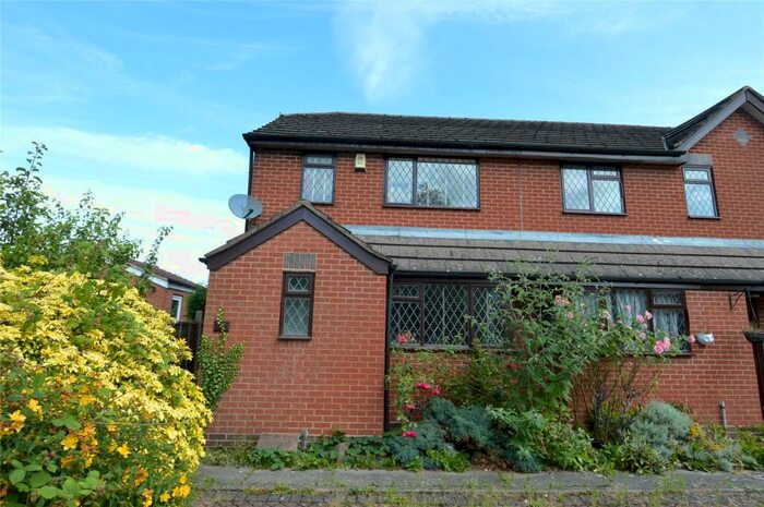 2 Bedroom End Of Terrace House To Rent In Station Road, Kings Norton, Birmingham, West Midlands, B30