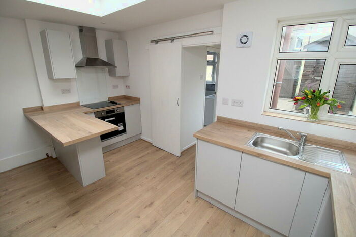 3 Bedroom Terraced House To Rent In Thompson Street, Hopkinstown, Pontypridd, CF37