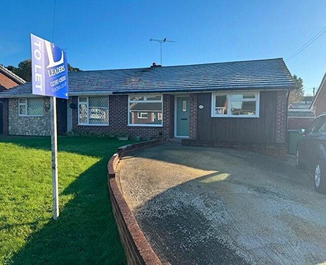 2 Bedroom Bungalow To Rent In Maryland Close, Townhill Park, Southampton, SO18