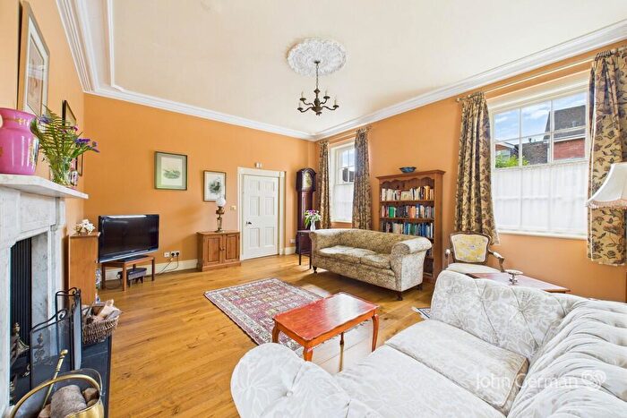 5 Bedroom Semi-Detached House For Sale In Main Street, Yoxall, DE13