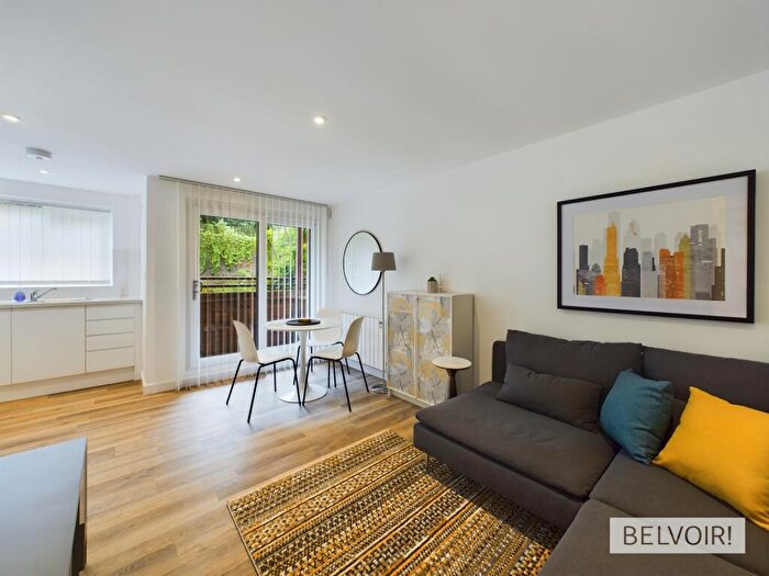 1 Bedroom Flat To Rent In Leslie Bentley House, Parade, B1