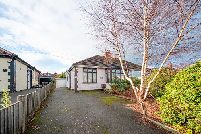 2 Bedroom Semi-Detached Bungalow For Sale In Birchfield Way, Liverpool, L31
