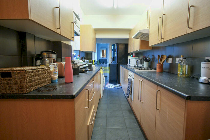 5 Bedroom Terraced House To Rent In Croydon Road, Selly Oak - Student Property, B29