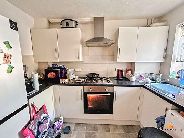 2 Bedroom Terraced House To Rent In Lark Vale, Aylesbury, HP19