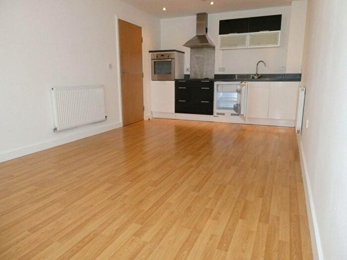 2 Bedroom Flat To Rent In Ings Lane, Skellow, DN6
