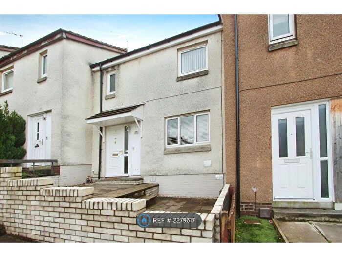 2 Bedroom Terraced House To Rent In Hillside Court, Glasgow, G46