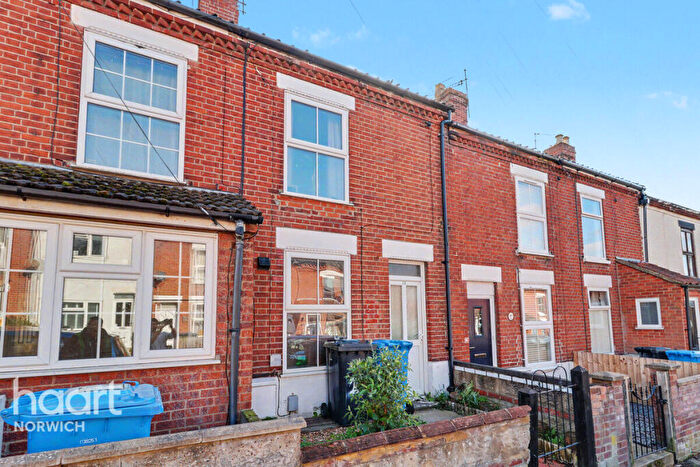 3 Bedroom Terraced House For Sale In Spencer Street, Norwich, NR3