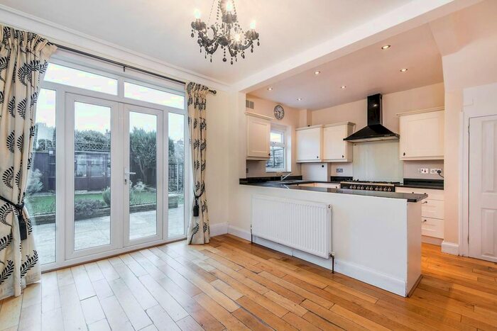 4 Bedroom Terraced House To Rent In Somerton Avenue, North Sheen, Richmond, TW9