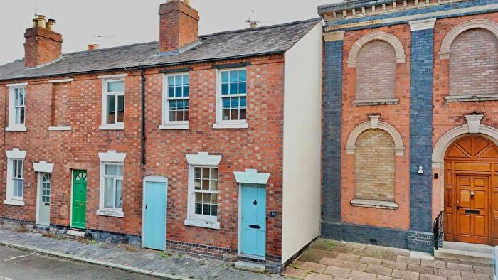 3 Bedroom End Of Terrace House For Sale In Great William Street, Stratford-Upon-Avon, CV37