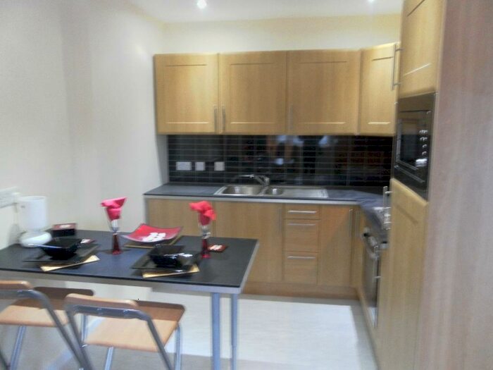1 Bedroom Flat To Rent In Flat - Bristol Road, Selly Oak, Birmingham, B29