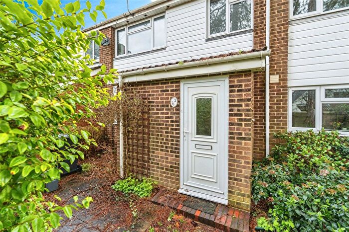 3 Bedroom Terraced House For Sale In Waverley Close, Romsey, Hampshire, SO51