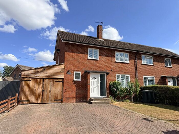 3 Bedroom Semi-Detached House To Rent In Beech Road, East Malling, West Malling, Kent, ME19