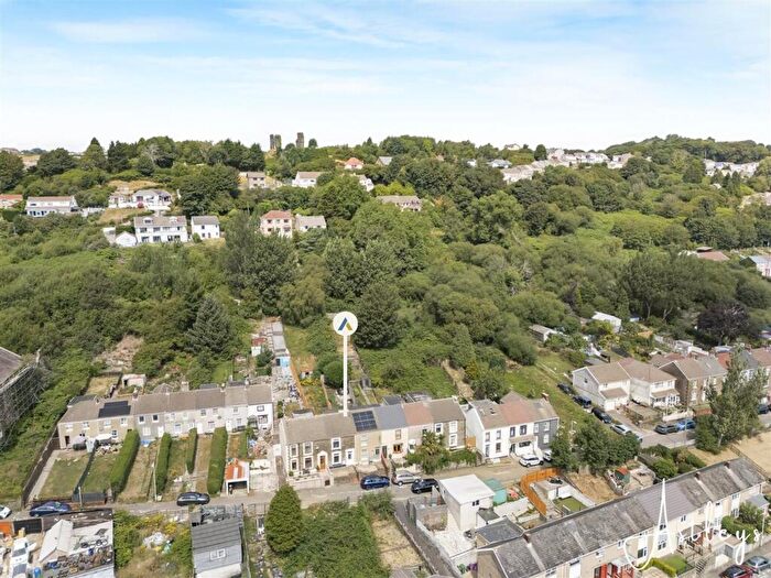 3 Bedroom Terraced House For Sale In Dinas Street, Plasmarl, SA6