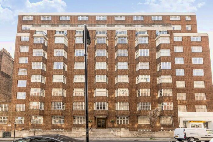 Studio To Rent In Woburn Place, London, WC1H