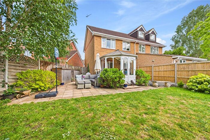 3 Bedroom Semi Detached House For Sale In Woodfield Way, Theale, Reading, Berkshire, RG7