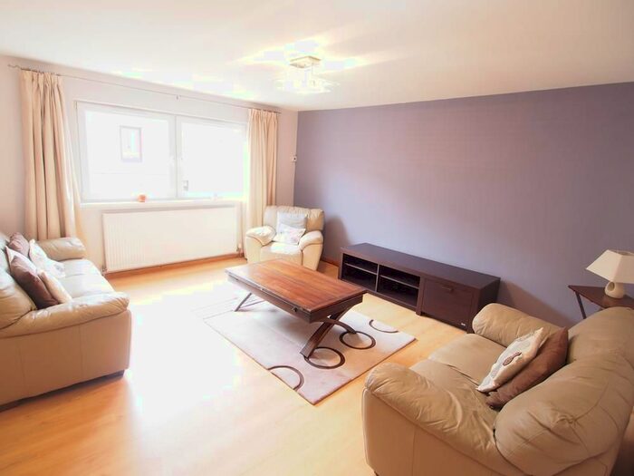 2 Bedroom Flat To Rent In Claremont Grove, Aberdeen, AB10