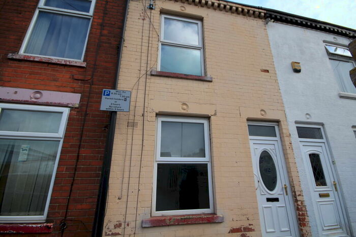 2 Bedroom Terraced House To Rent In Redcar St, Hull, HU8