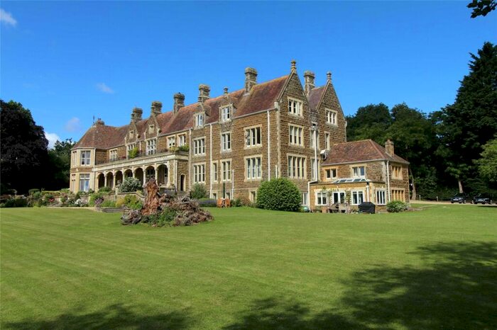 1 Bedroom Apartment For Sale In Whilton Lodge, Norton, Northamptonshire, NN11