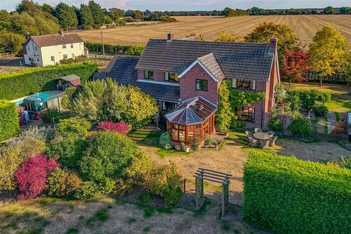 4 Bedroom Detached House For Sale In The Street, Chattisham, Ipswich, IP8