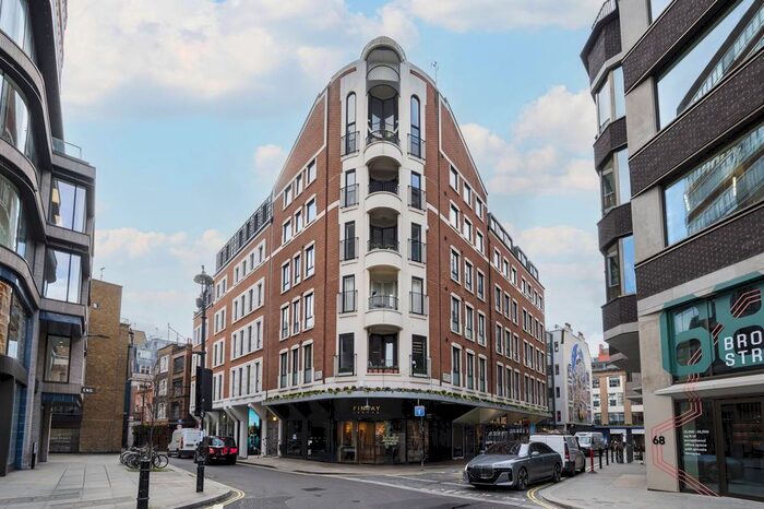 2 Bedroom Flat To Rent In Marshal Street, Soho, London, W1F