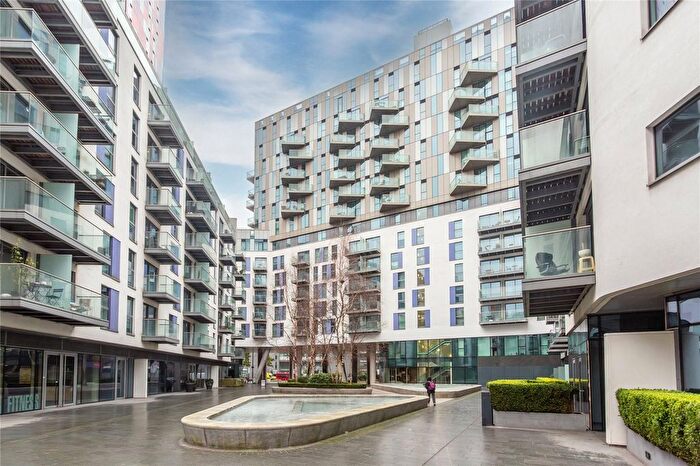1 Bedroom Flat To Rent In Tennyson Apartments, Saffron Central Square, Croydon, CR0
