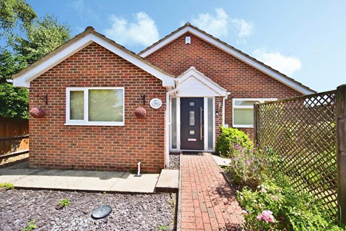 3 Bedroom Bungalow For Sale In Elder Close, Kingswood, Maidstone, Kent, ME17