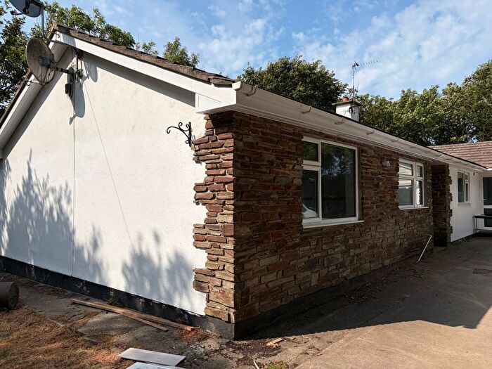 4 Bedroom Detached Bungalow To Rent In Trethvas Vean, The Lizard, TR12