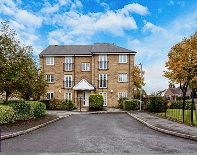 2 Bedroom Flat For Sale In Mountjoy Road, Edgerton, Huddersfield, HD1