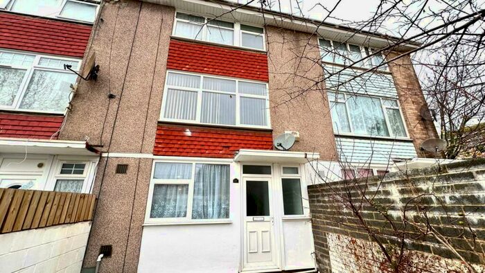 4 Bedroom Terraced House To Rent In Bates Close, Bristol, BS5