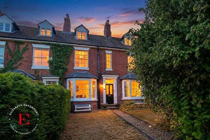 4 Bedroom Terraced House For Sale In Castle Road, Kenilworth, CV8