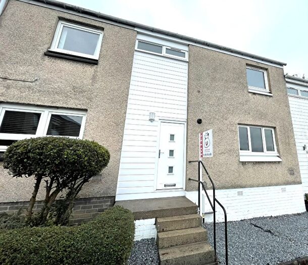 3 Bedroom Terraced House To Rent In Tyrwhitt Place, Rosyth, Fife, KY11