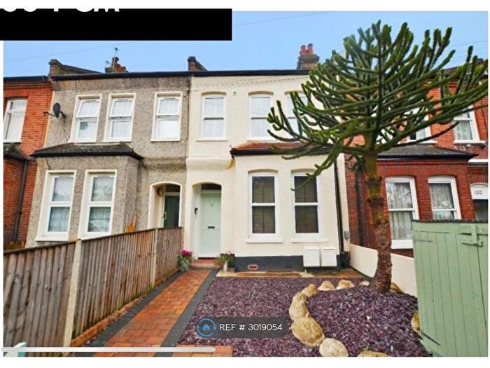 2 Bedroom Flat To Rent In Kilmorie Road, London, SE23