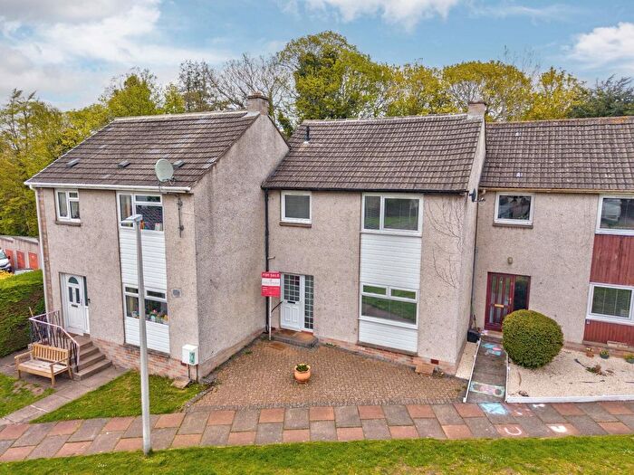 3 Bedroom Semi Detached House To Rent In Kinbrae Park, Newport-On-Tay, DD6