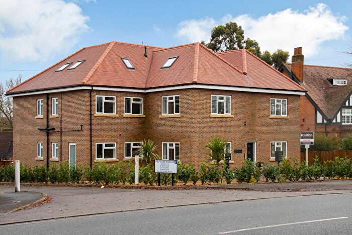 3 Bedroom Apartment For Sale In Ducks Hill Road, Northwood, HA6