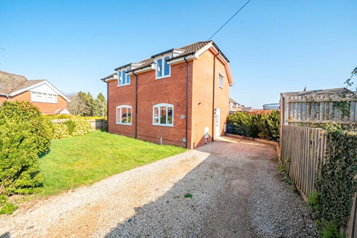 3 Bedroom Detached House For Sale In Nepaul Road, Tidworth, SP9