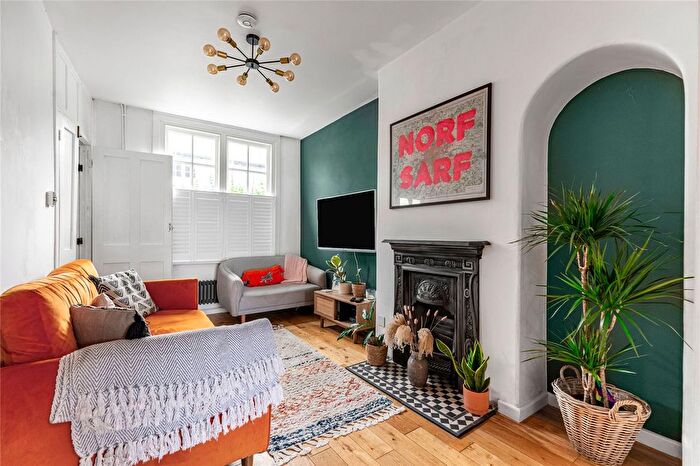 2 Bedroom Terraced House For Sale In Coteford Street, Tooting Broadway, SW17