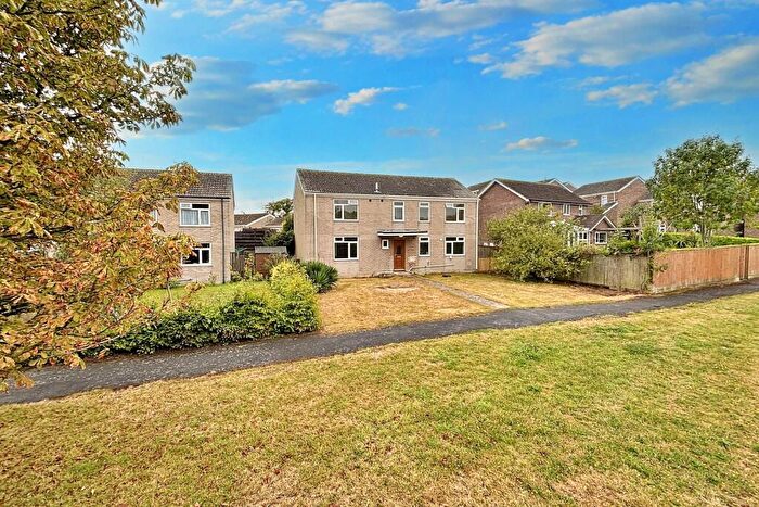 4 Bedroom Detached House For Sale In Southill, DT4