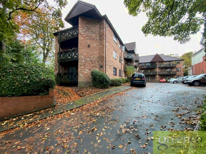 2 Bedroom Flat To Rent In New Hall Road, M7