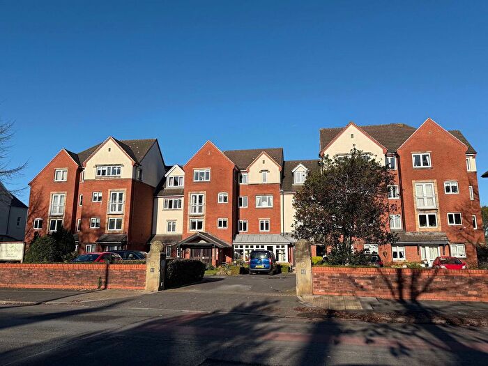 1 Bedroom Flat For Sale In Cambridge Road, Churchtown, Southport, PR9