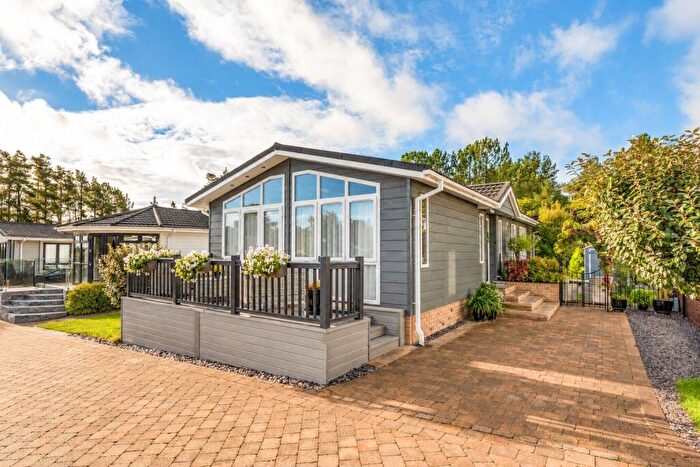 2 Bedroom Park Home For Sale In Ash Tree Close, Silver Mists Park, Matchams Lane, St Leonards, Dorset, BH24