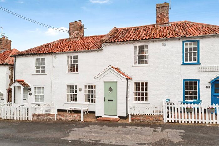 2 Bedroom Character Property For Sale In Chapel Yard, Wells-Next-The-Sea, NR23