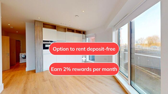 1 Bedroom Flat To Rent In Beverley Way, New Malden, SW20