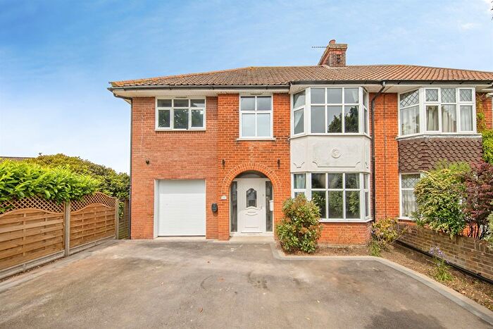 5 Bedroom Semi-Detached House For Sale In One House Lane, Ipswich, IP1
