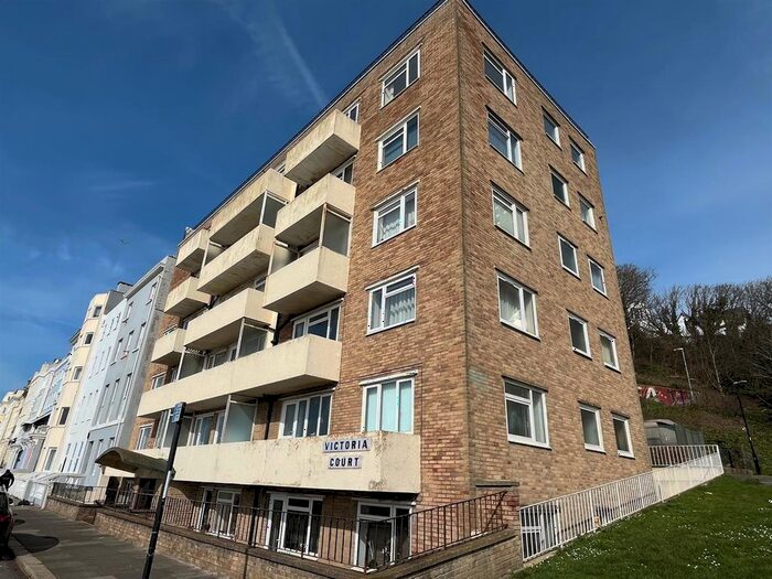 2 Bedroom Flat To Rent In Marina, St. Leonards-On-Sea, TN38